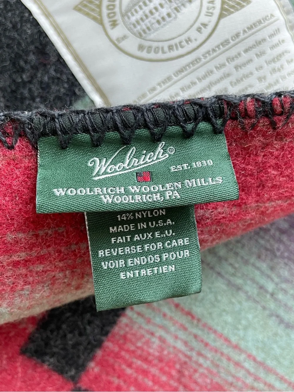 Woolrich product vintage